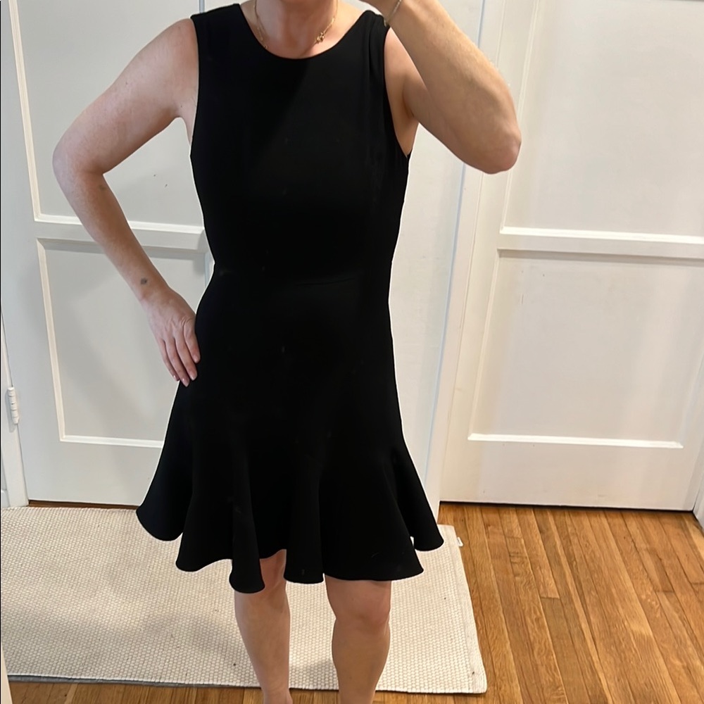 Elegant Black Sleeveless Dress